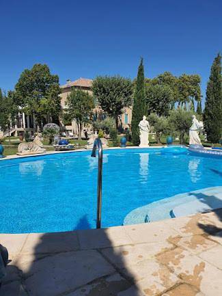 Location de vacances pour 2 personnes, avec jardin et vue ainsi que piscine et terrasse, animaux acceptés à Canet - 3
