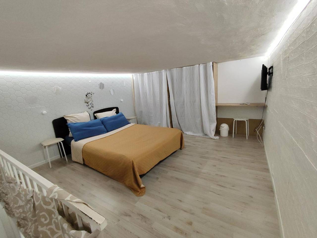 Entire apartment, Apartment 'Calogero' with Mountain View, Wi-Fi and Air Conditioning in Catania, Catania Province