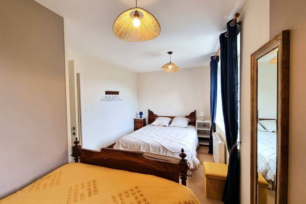 Autrefois-ici, Casa acogedora cerca del centro de la ciudad in Brioude, Alto Loira