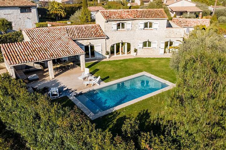 Villa pour 8 personnes, avec jardin et balcon à La Colle-sur-Loup
