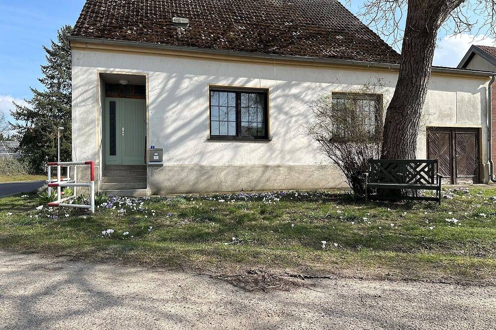 Ganze Wohnung, Ihr neues Zuhause für eine gewisse Zeit : Gemütliche Wohnung im idyllischen Dorf in Nuthe-Urstromtal, Teltow-Fläming