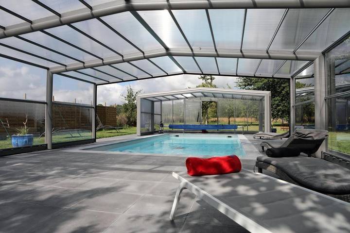 Chambre d’hôte pour 2 personnes, avec jardin ainsi que piscine et vue à Saint-Gatien-des-Bois