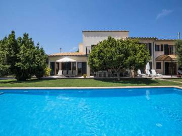 Villa in Crestatx, Sa Pobla für 8 