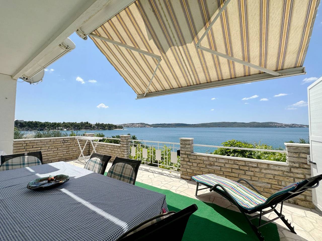Entire apartment, Apartments Mihaela in Trogir, Ciovo