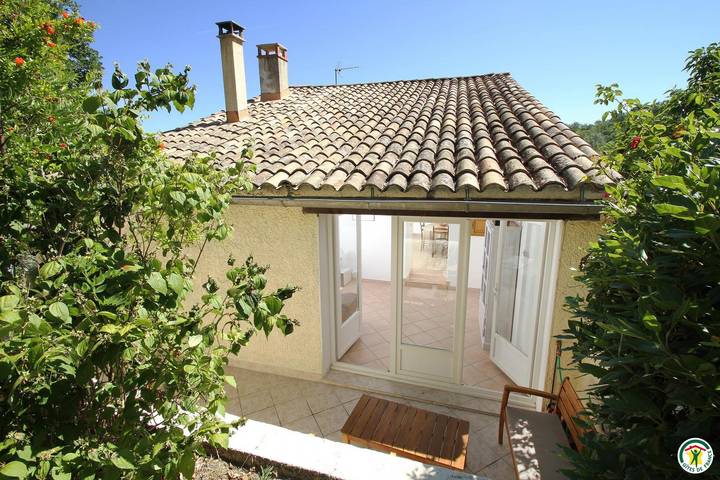 Lou Barry in Mirabel-aux-Baronnies, Nyons region