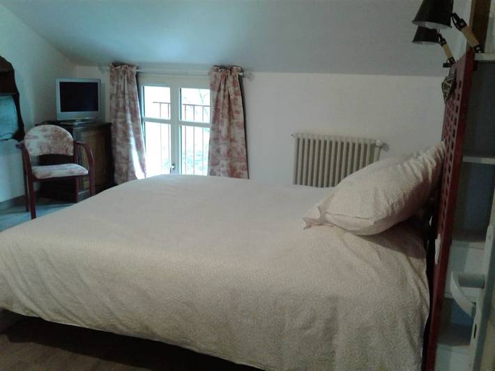 Les Remparts au cœur de Montreuil-Bellay - Chambre La collégiale in Montreuil-Bellay, Vallée de la Loire