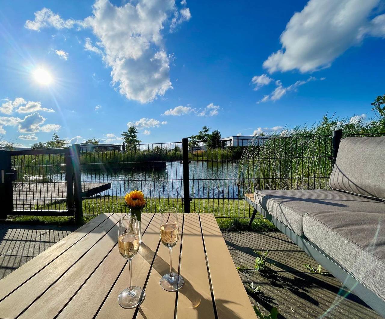 Luxuriöses Chalet Waterlijn: Ihr Traumurlaub an der Ijssel! Neu: jetzt mit Zaun & Airco in IJssel