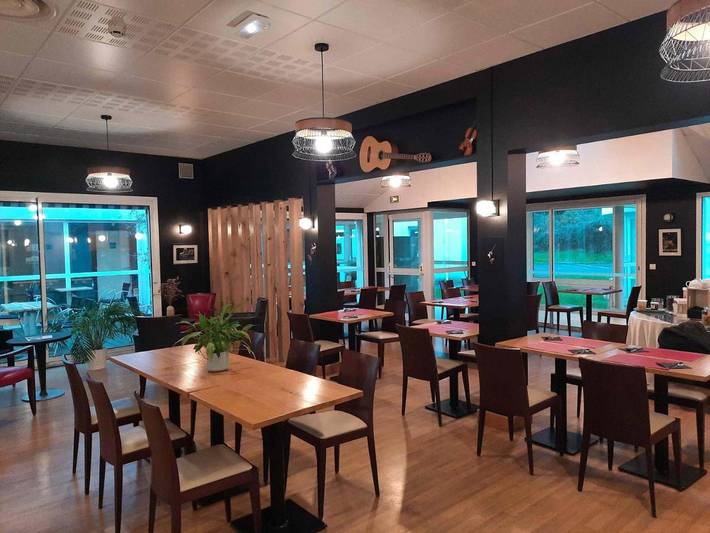 Hôtel pour 2 personnes, avec jardin ainsi que sauna et vue dans Theix-Noyalo - 3