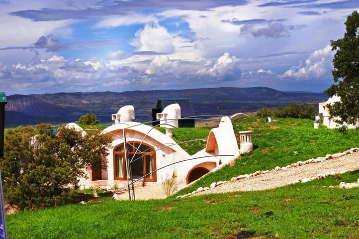 Hotel para 2 personas, con sauna y piscina además de jacuzzi y jardín - 1