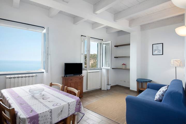 Ferienwohnung für 2 Personen, mit Balkon in Bonassola