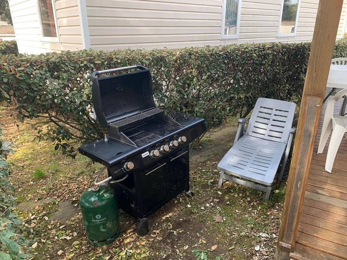 Camping pour 6 personnes, avec vue et bassin pour enfant ainsi que terrasse et piscine à La Tremblade - 2