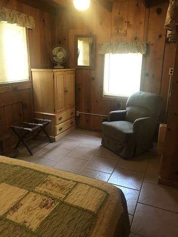 Log Cabin for 6 Guests in Arizona, USA, Picture 4