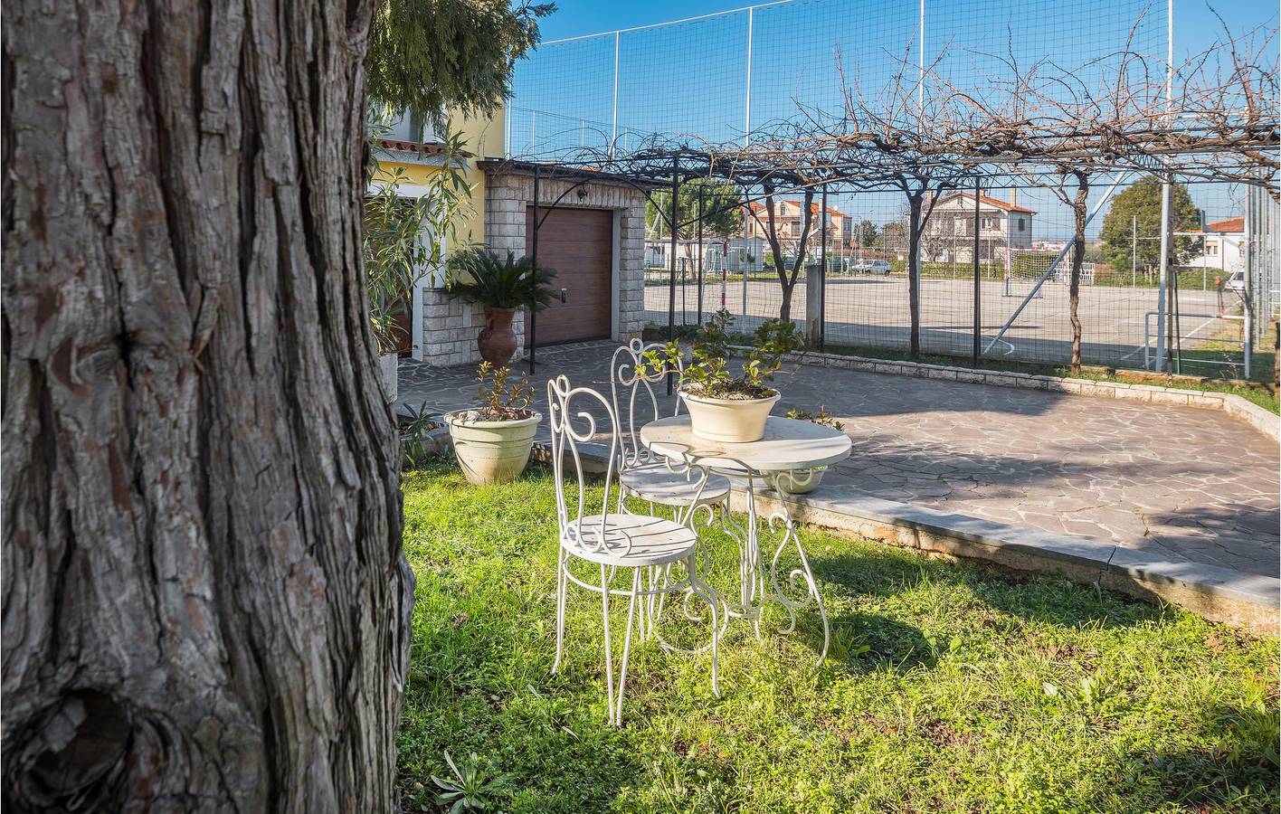 Appartamento intero, Appartamento vacanze per 2 persone con giardino in Umago, Umago e dintorni