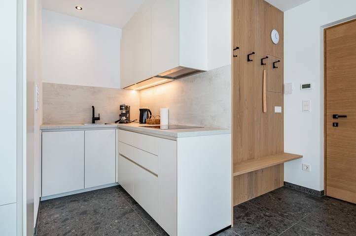 Ganze Wohnung, Ferienwohnung 'Mountain Meadows Apt 2' mit Bergblick, privater Terrasse und Wlan in Mitterolang, Olang
