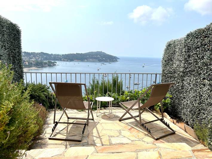 Gîte pour 2 personnes, avec balcon et piscine dans Cap Ferrat