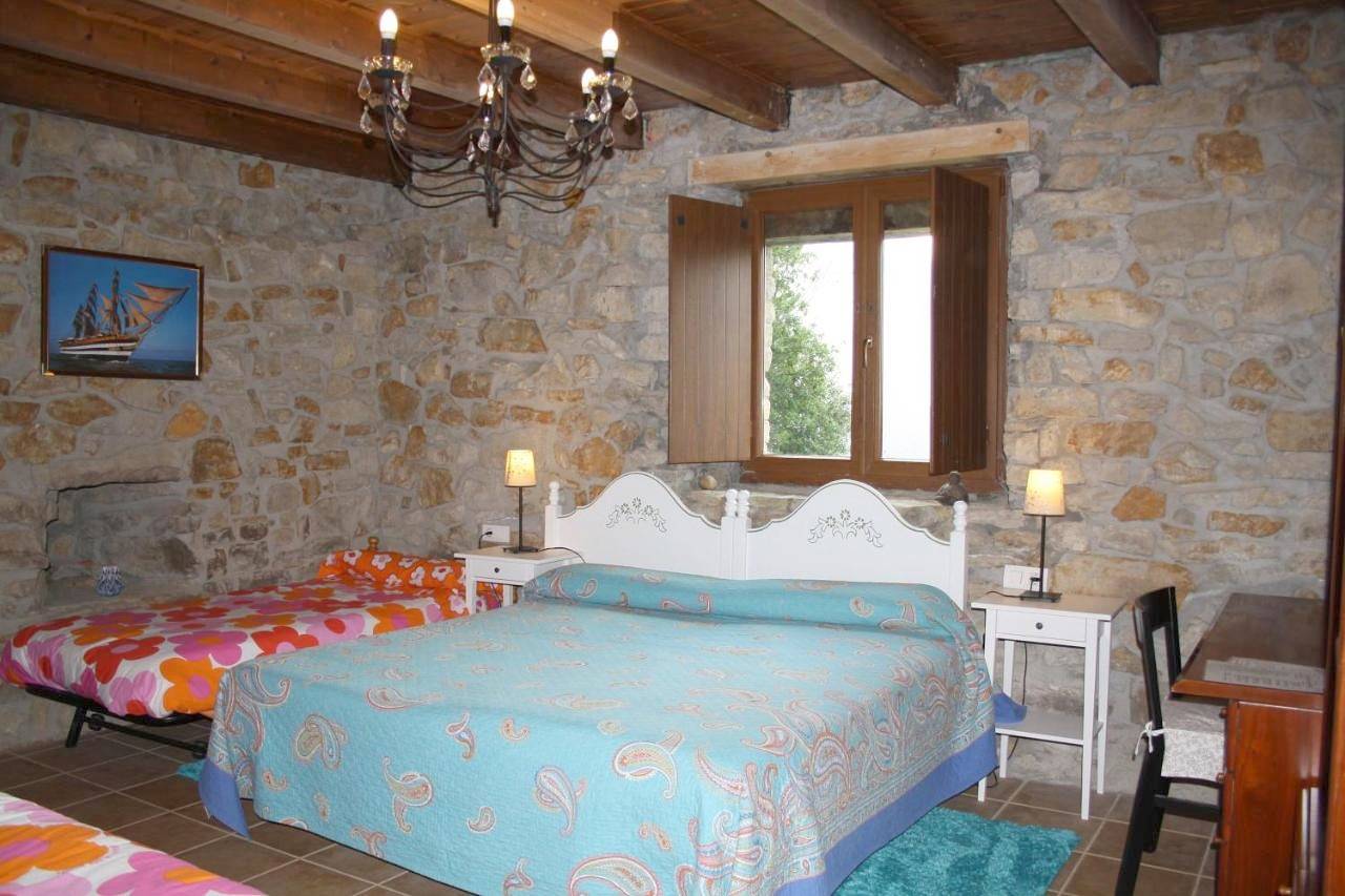 Casa Rural Ecológica Arrizurieta in Bermeo, Vizcaya