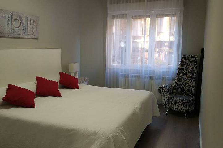 Ganze Wohnung, Full Center renoviert 6 Sitze Wifi. 3 Minuten von Laurel Street Walking in Logroño, La Rioja Provinz
