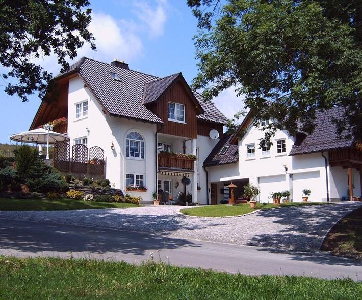 Ferienwohnung für 3 Personen, mit Terrasse und Ausblick in Mühlental