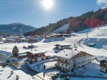 Appartement voor 45 Personen in Hopfgarten im Brixental, Kitzbüheler Alpen, Afbeelding 1