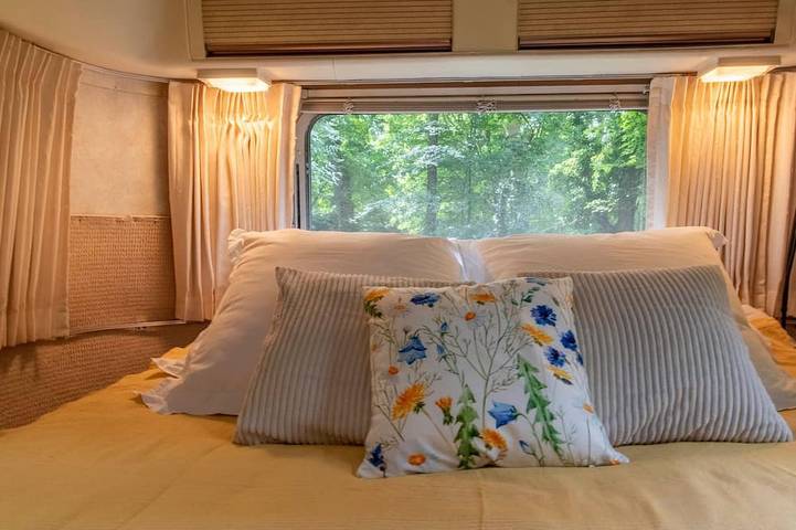 Gîte pour 2 personnes, avec terrasse et piscine à La Ménitré - 2