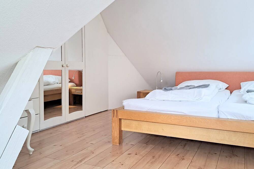 Apartamento entero, Likedeeler en el puerto de la ciudad, apartamento dúplex en el casco antiguo in Lübeck (Ciudad), Lübeck