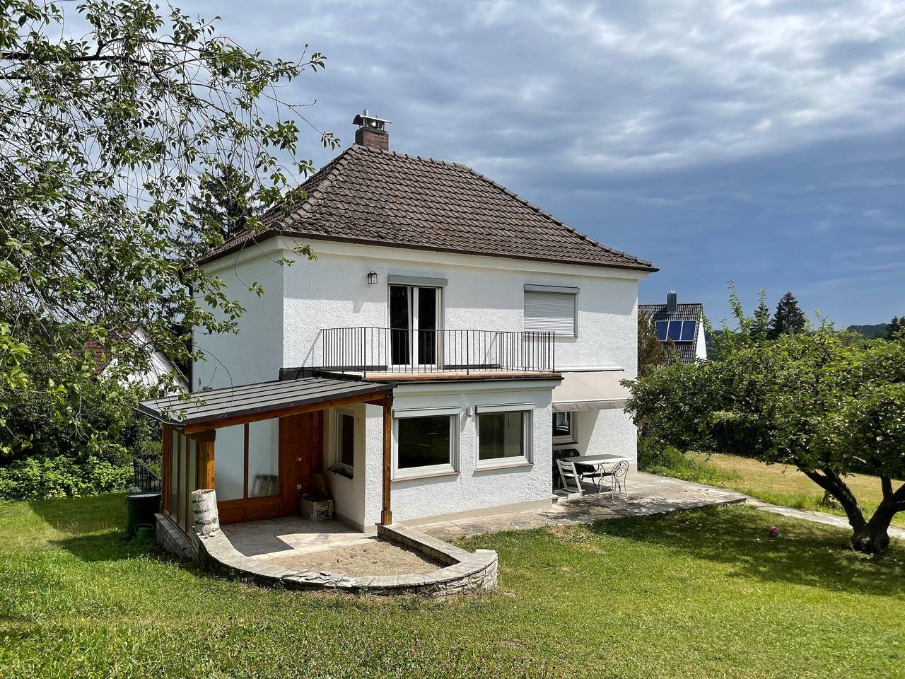 Holiday Home "Hofberg Villa" with Terrace, Open Garden and High-speed Wi-Fi in Landshut, Eastern Bavaria