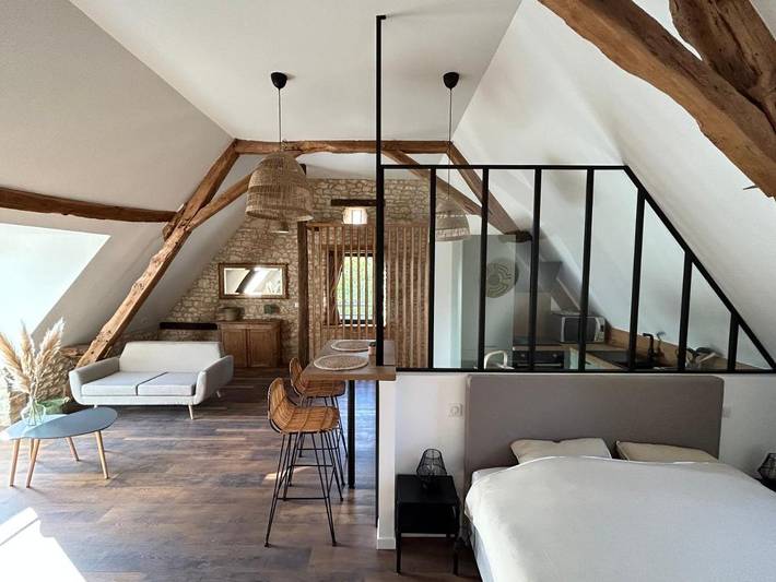 Location de vacances pour 2 personnes, avec jacuzzi et piscine ainsi que jardin et sauna à Saint-Sozy - 4