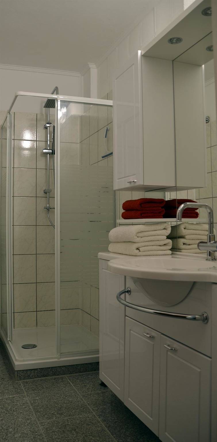 Geheel vakantieappartement, Apartment Ii, Dusche, Wc (buchbar) in Bad Pyrmont, Weserbergland