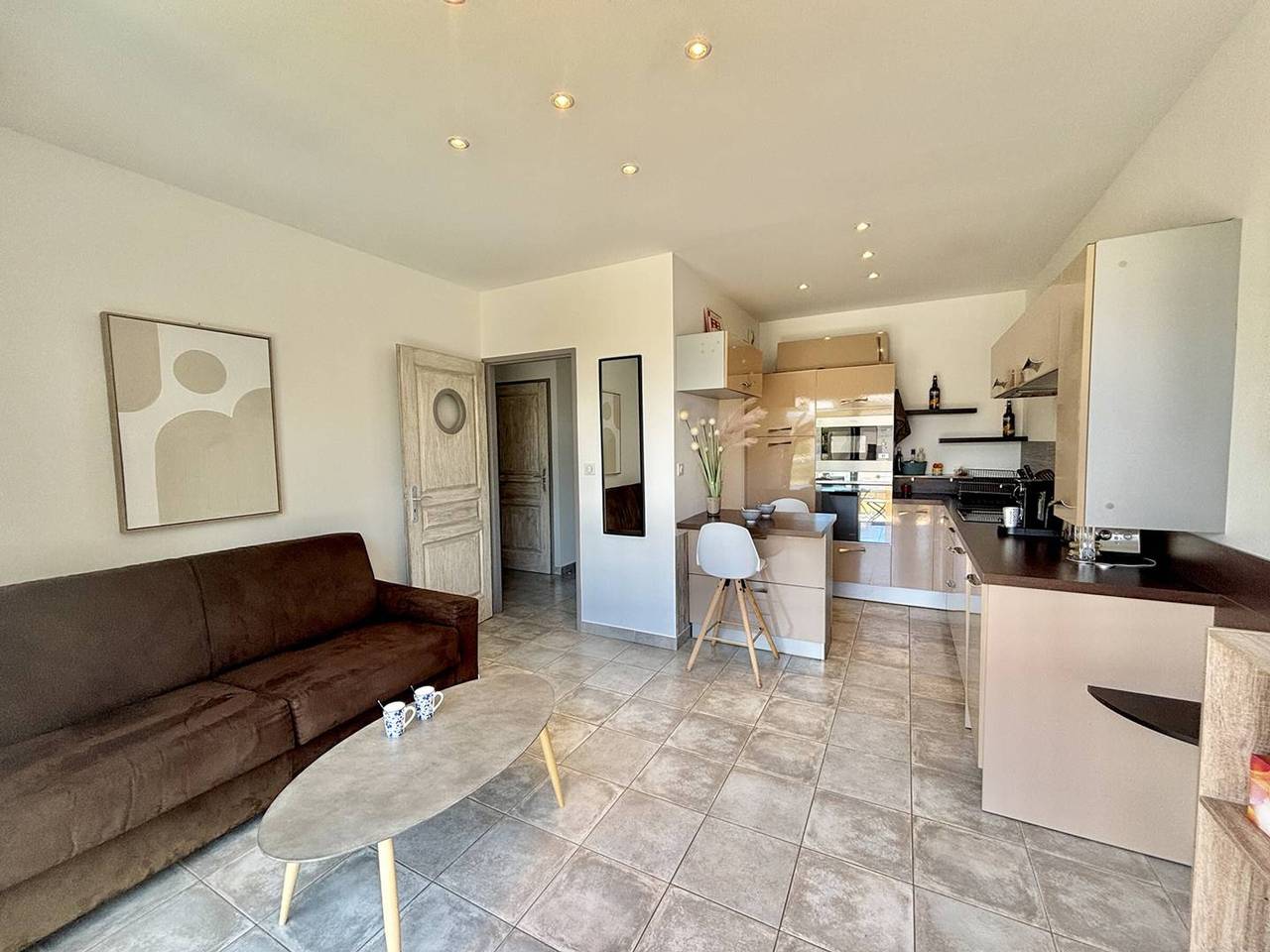 Ganze Wohnung, 2-Zimmer-Apartment in Porticcio mit Klimaanlage und Parkplatz in Albitreccia, Ajaccio und Umgebung