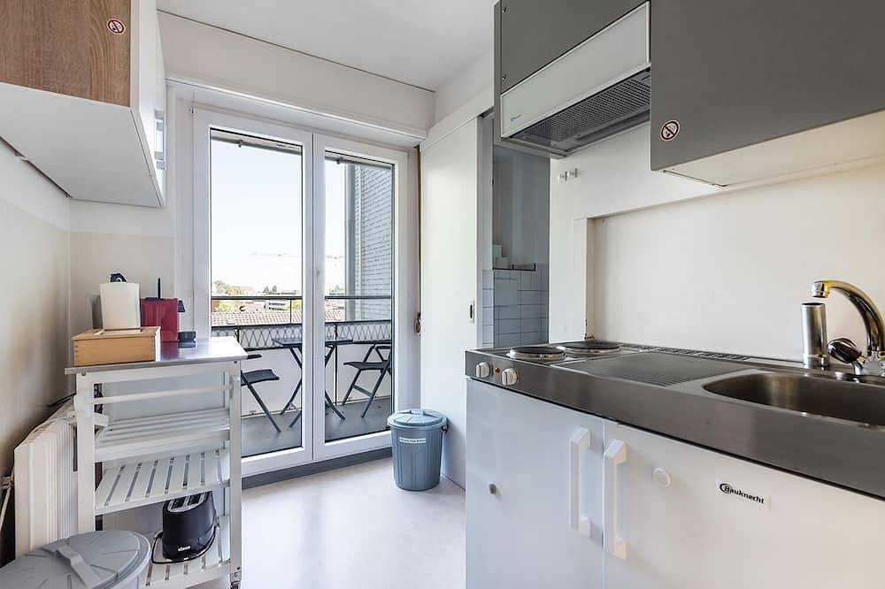 Ganze Wohnung, Modernes 1.5 Zimmer Apartment im Zentrum von Kreuzlingen in Kreuzlingen, Bodensee (Schweiz)