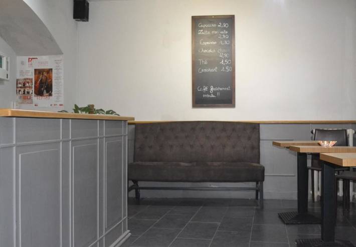 Hôtel pour 3 personnes dans Arenes De Nimes - 4