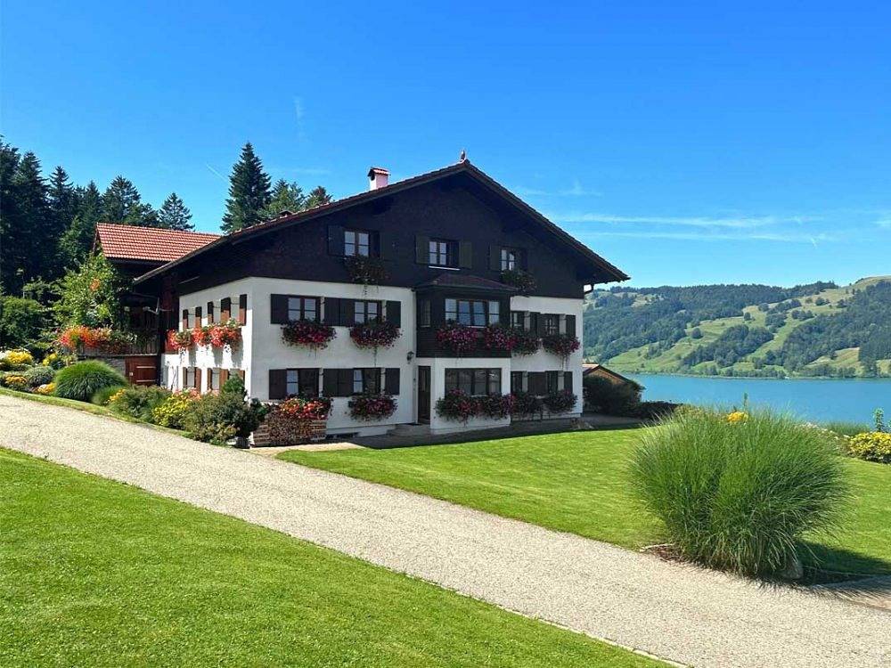 Ganze Ferienwohnung, Landhaus Sinz über m See - Seeterrasse - ebenerdig mit Seeblick in Bühl am Alpsee, Immenstadt