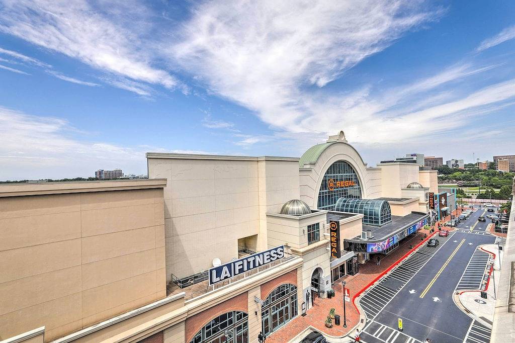 Ganze Wohnung, Central Atlantic Station Loft in Walkable Location in Atlanta, Fulton County