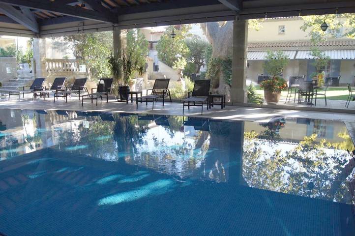 Hôtel pour 2 personnes, avec jacuzzi et jardin ainsi que sauna et piscine, animaux acceptés