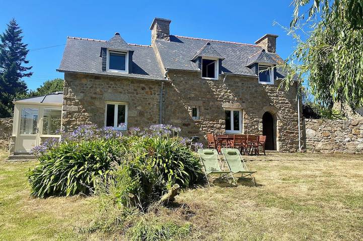 Maison de vacances pour 8 personnes, avec jardin à Lanmodez