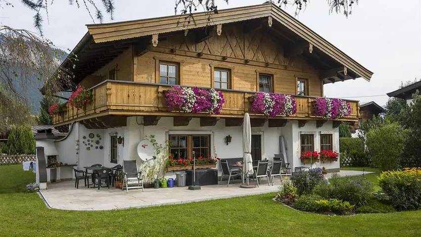 Ferienwohnung für 4 Personen, mit Balkon in Sankt Johann in Tirol
