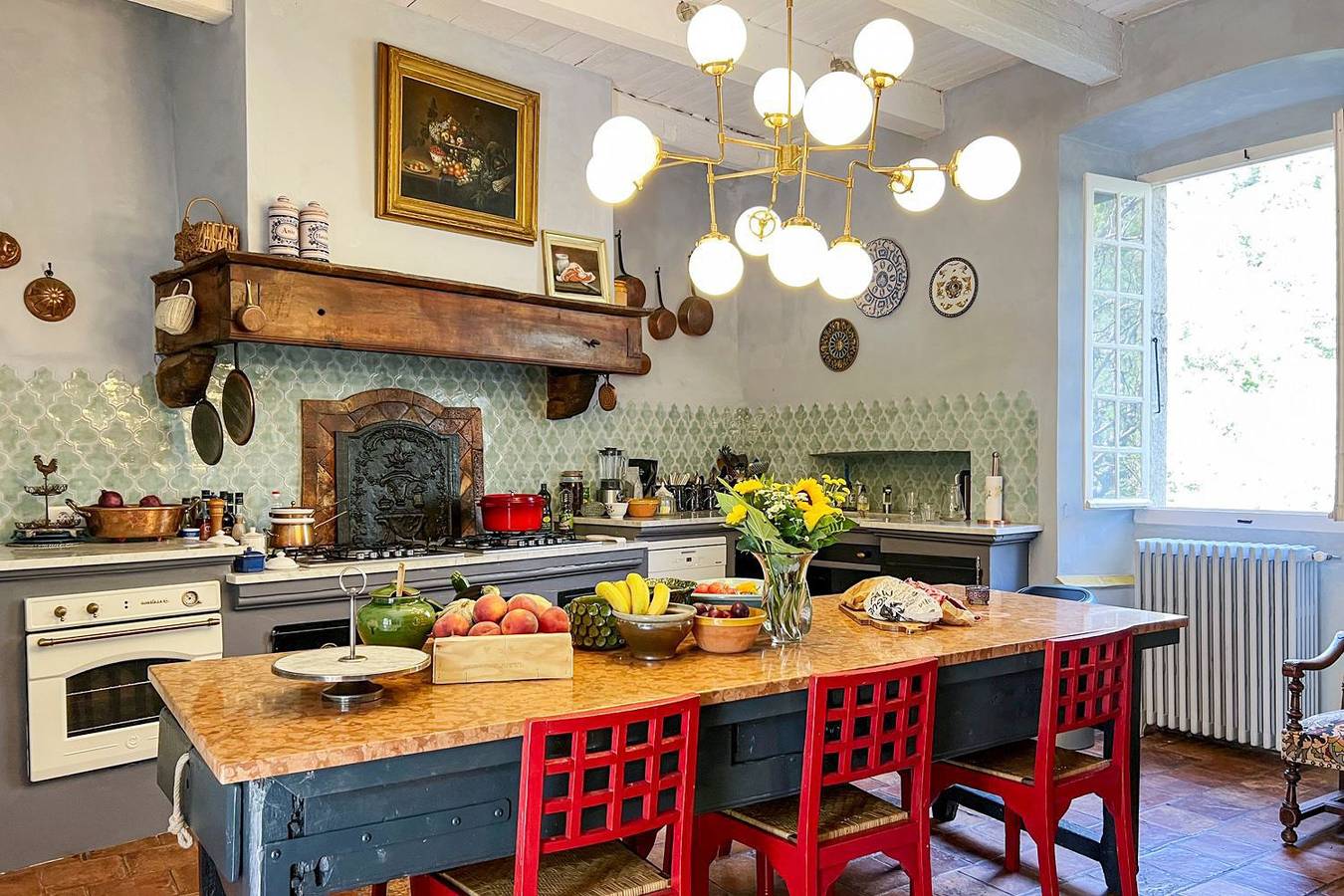 Château pour 14 personnes avec jardin in Rochessauve, Privas