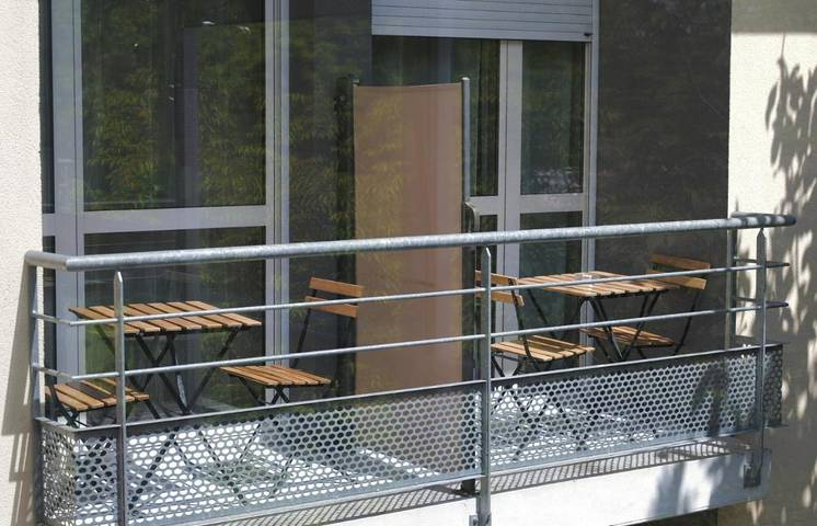 Hôtel pour 2 personnes, avec piscine et jardin, animaux acceptés à Latresne - 3