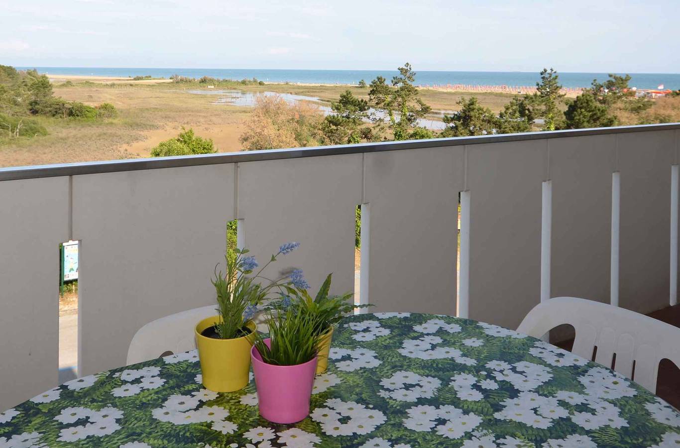 Appartement de vacances entier, Appartement de vacances avec climatisation et balcon  in Bibione, Province de Venise