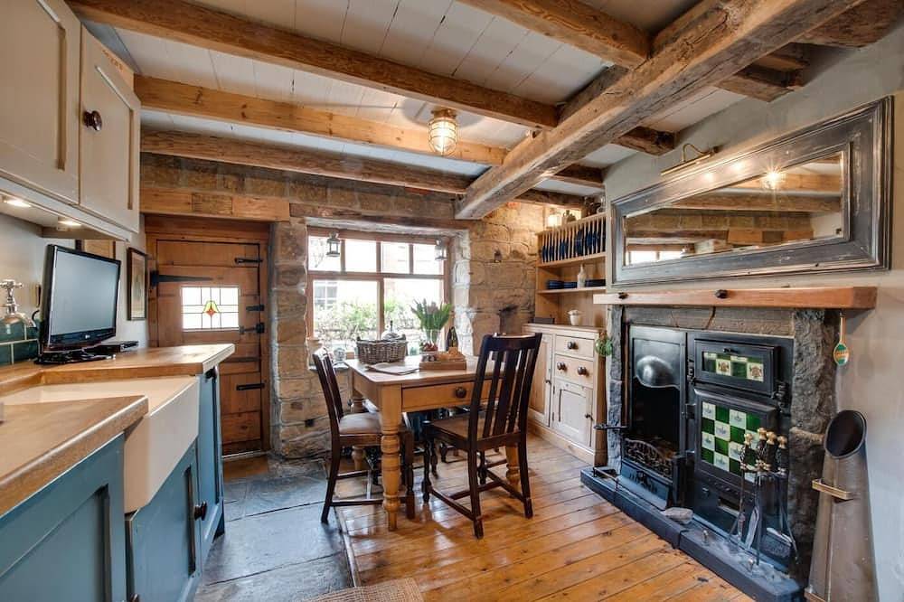 Cottage for 4 People in Robin Hood's Bay, North Yorkshire