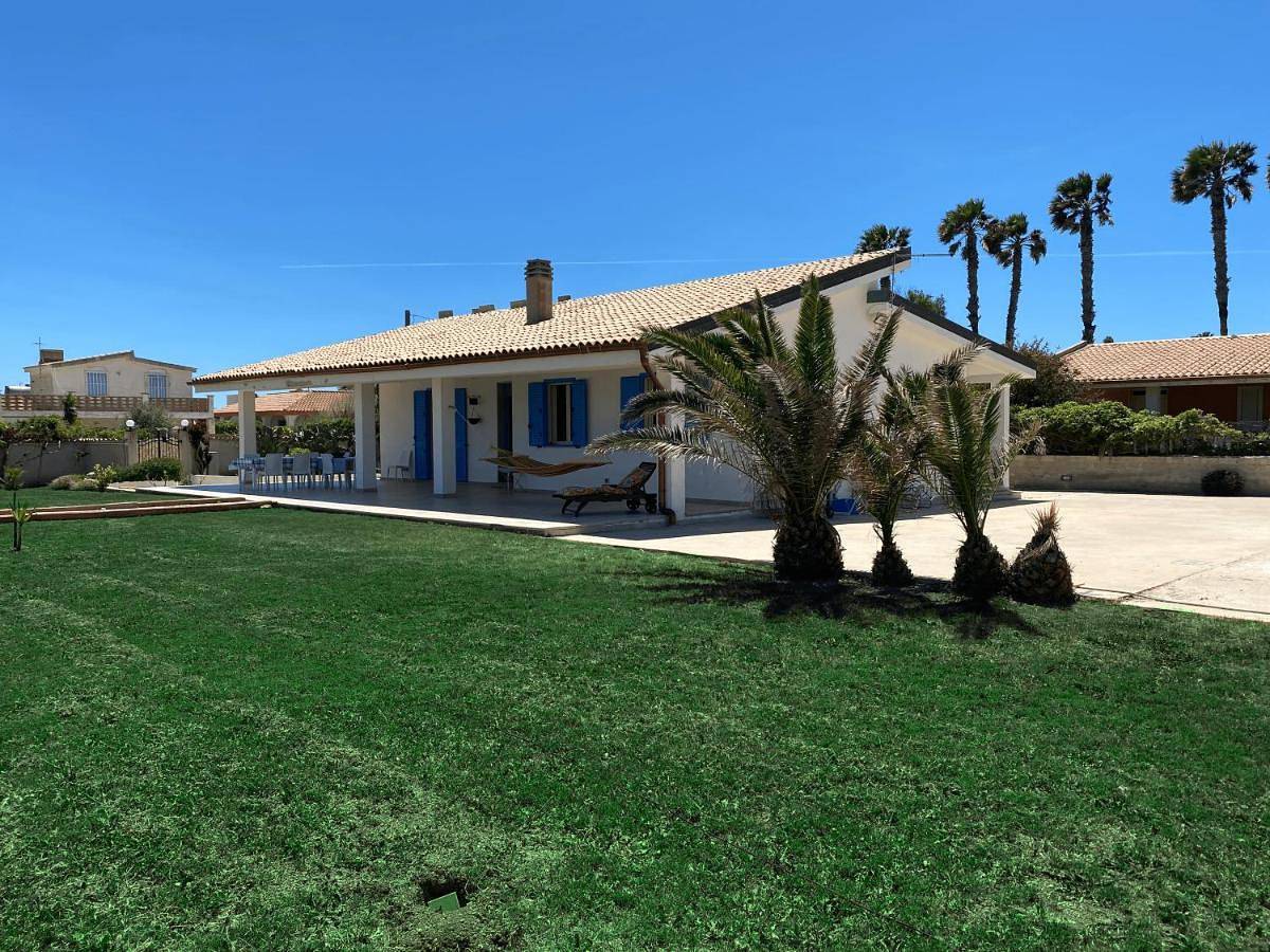 Villa Soleado, Marzamemi - Sea Front Villa in San Lorenzo, Municipio de Noto