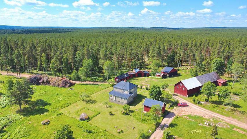 Stora Hultet – Secluded Farm near Astrid Lindgren’s World in Hultsfred