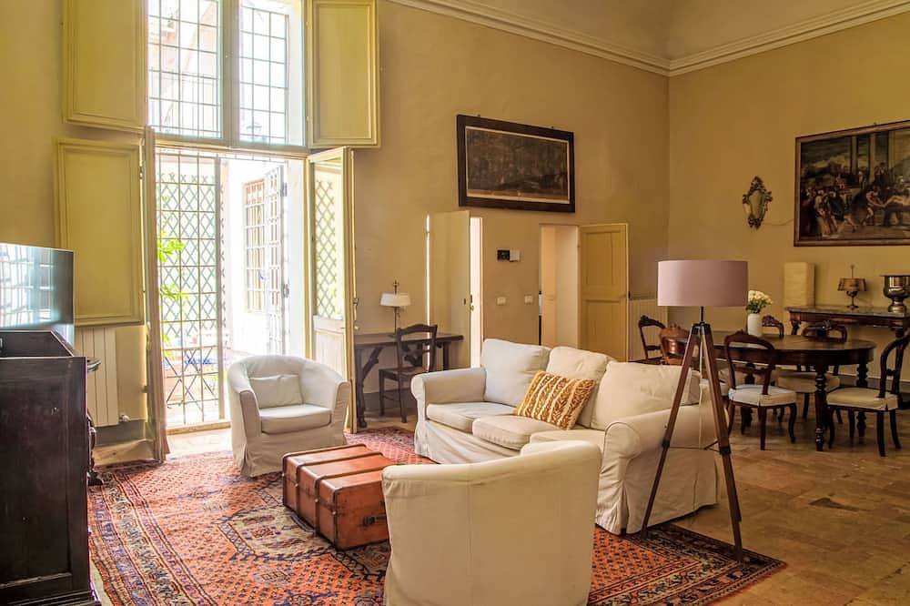 Apartamento entero, Dimora storica del 1400 con balcone in Fano (desambiguación), Fano (Municipio)