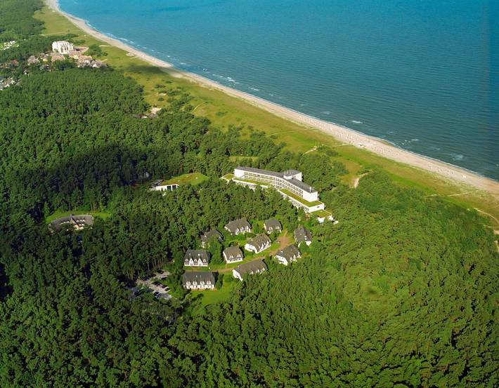 Ferienhaus für 6 Personen, mit Pool und Terrasse sowie Sauna in Dierhagen