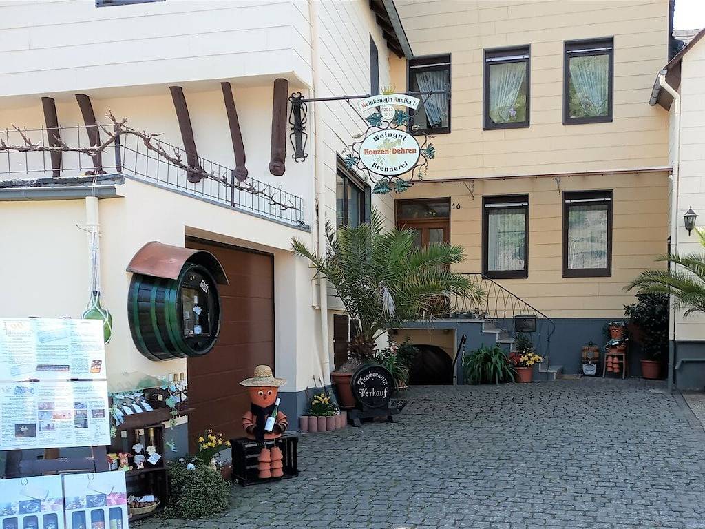 Im Weingut Konzen-Dehren in Ellenz-Poltersdorf, Cochem-Zell