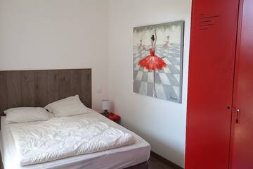 Gîte pour 4 Personnes dans Vallon-Pont-d'Arc, Gorges de l’Ardèche, Photo 2