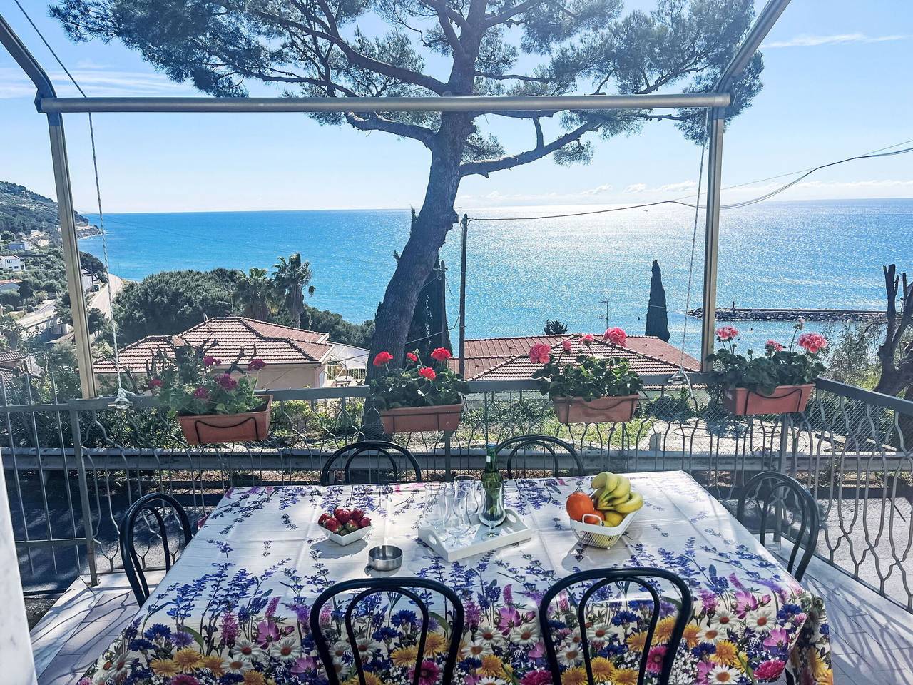 Alfreda (slr101) - Alfreda (slr101) 677.1 in San Lorenzo al Mare, Riviera di Ponente