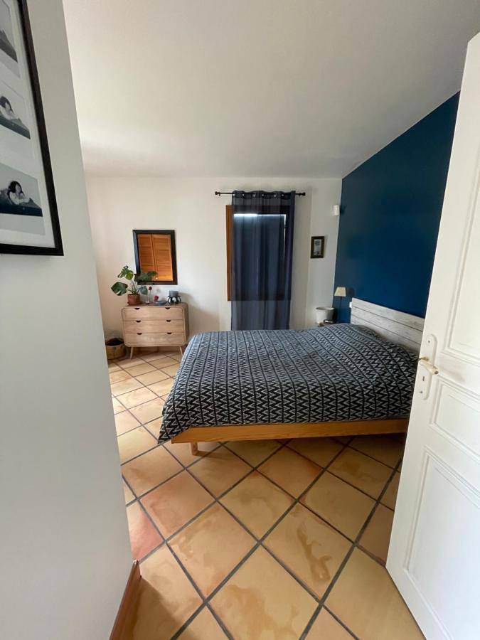 Location de vacances pour 10 personnes, avec Balcon et Terrasse ainsi que Piscine et Vue à Soyaux