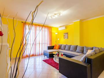 Ferielejlighed til 6 Personer i Cerovlje, Central Istrien, Billede 1