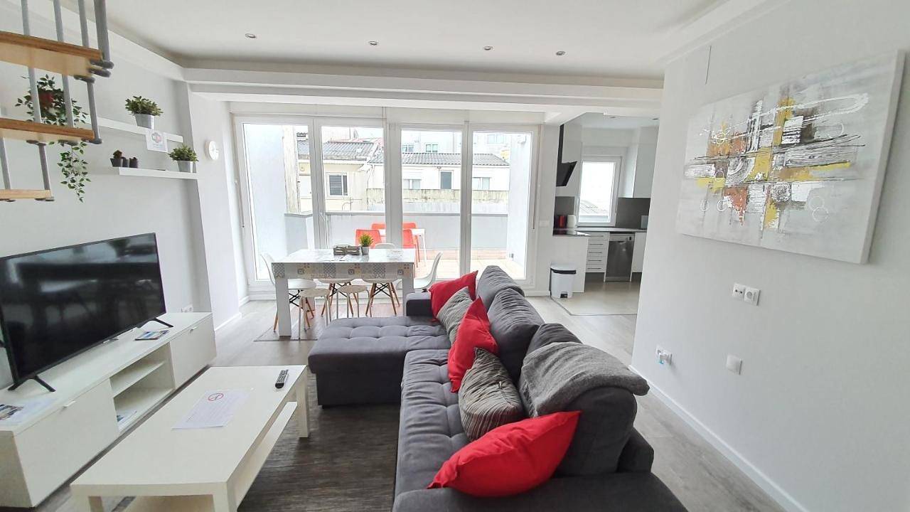 Apartamento entero, Fantástico apartamento, cerca de todo, para disfrutar de la ciudad in La Coruña, Costa de Galicia